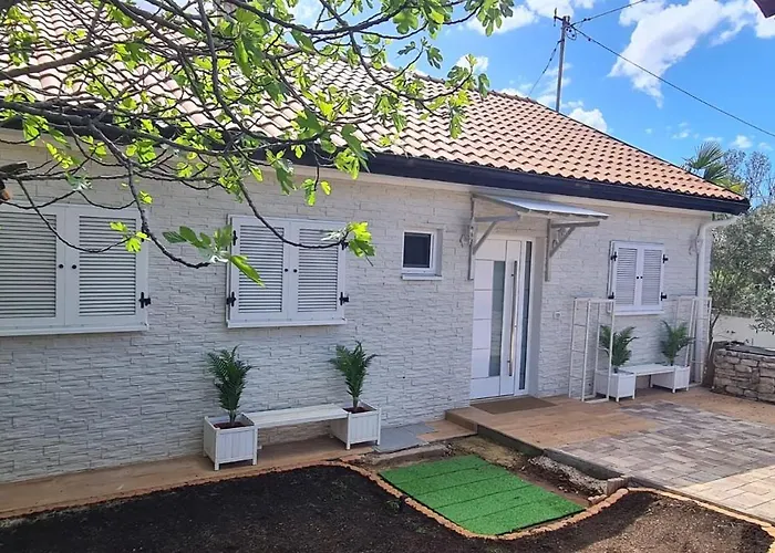 Dobri Dupin Сasa de vacaciones